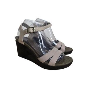 Crocs Leigh Wedge Sandals Womens 8 Taupe Canvas Ankle Strap 202511 Espresso